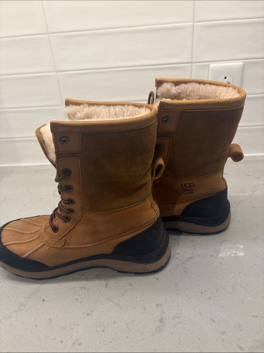 UGG Waterproof Tan & Black Lace-Up Winter Boots - Picture 9 of 9